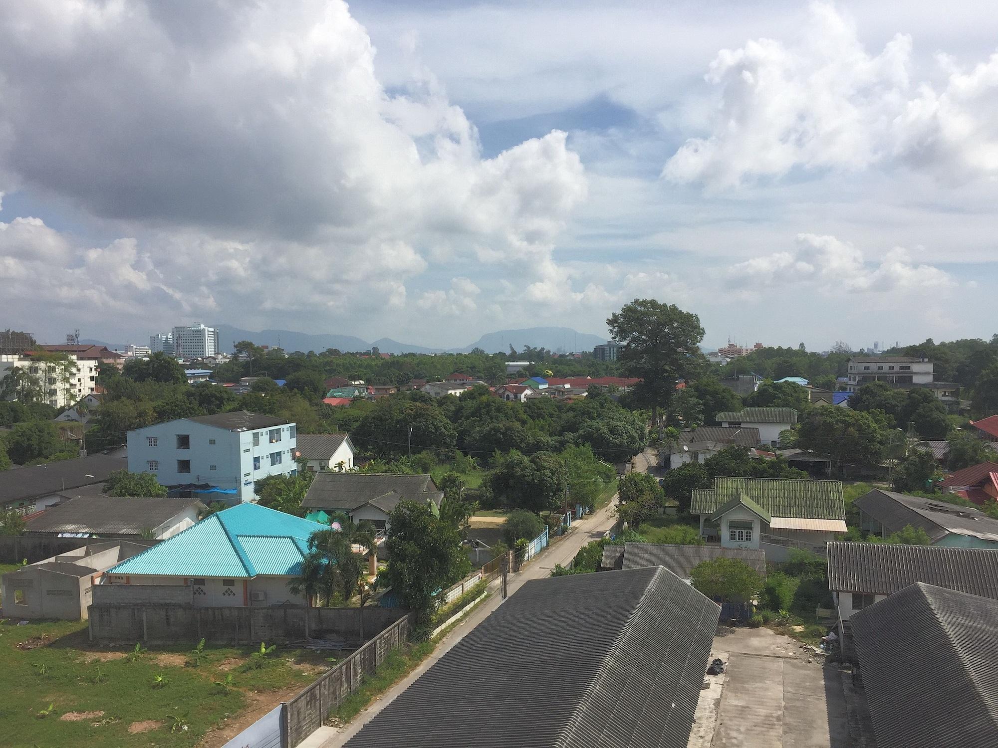 Wiangwalee Hotel Rayong Exterior foto