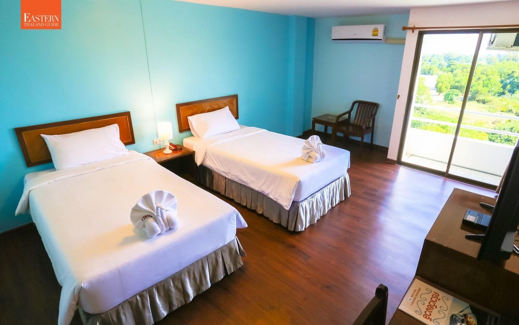 Wiangwalee Hotel Rayong Exterior foto